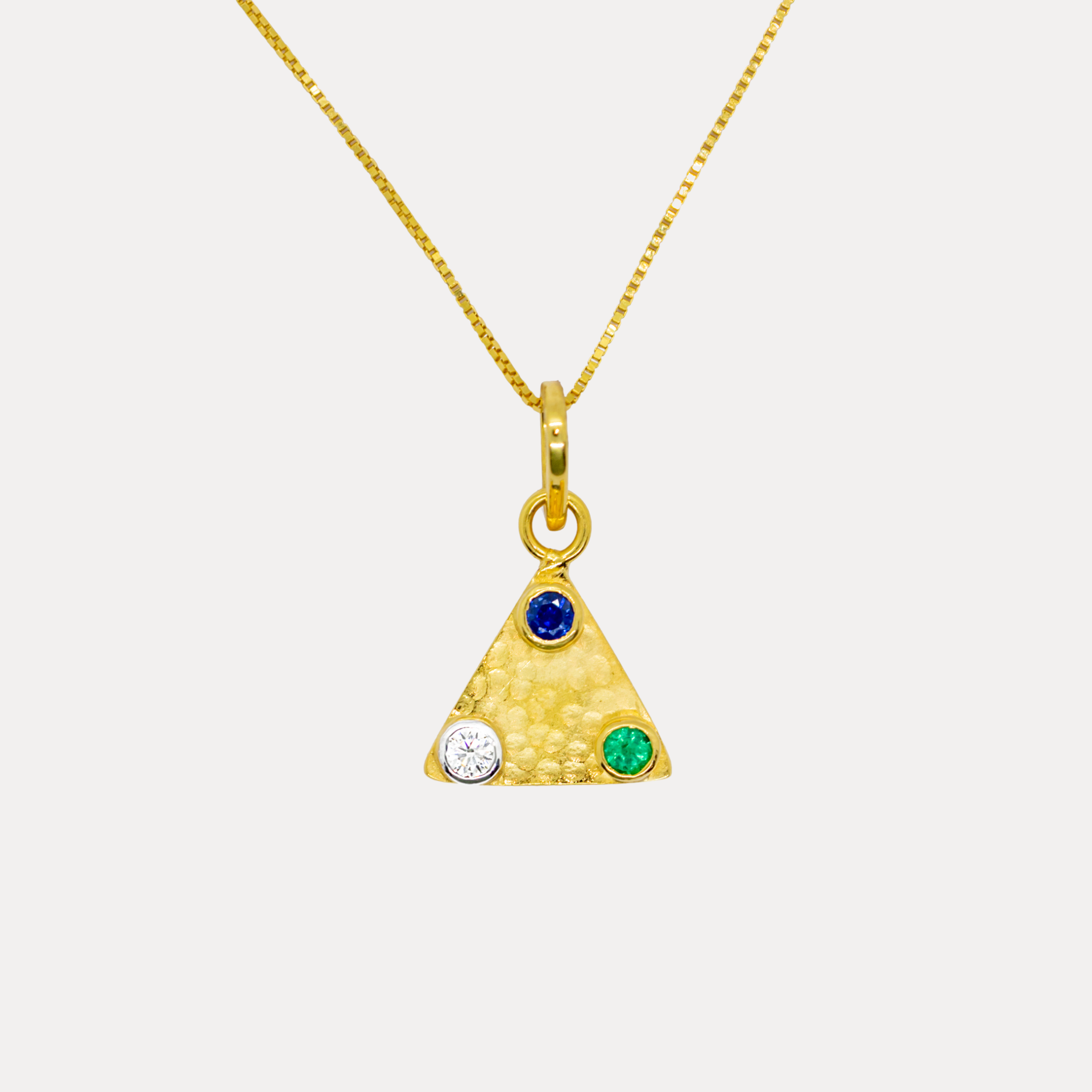 14kt Gold Capricorn Rising