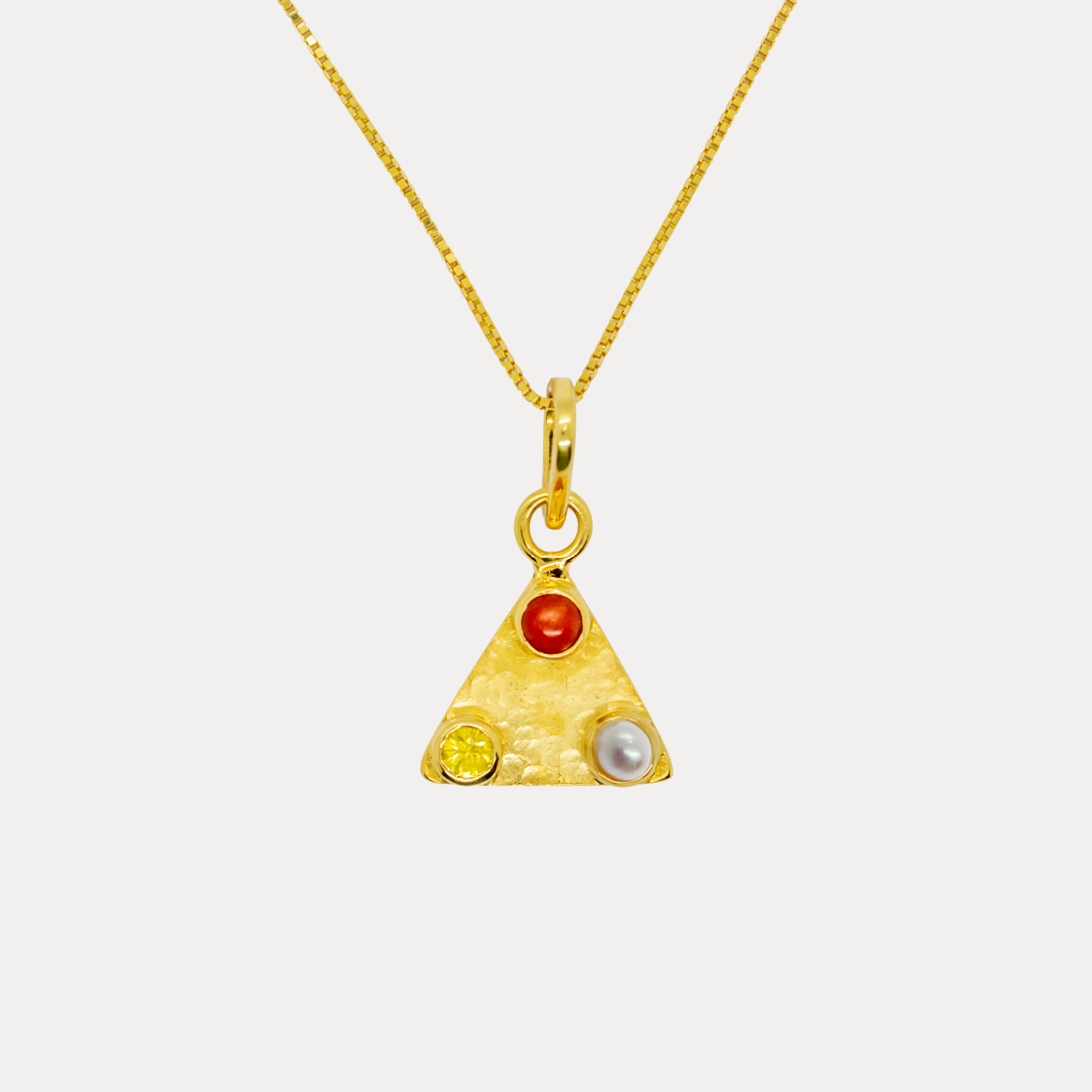 GOLD SCORPIO RISING
