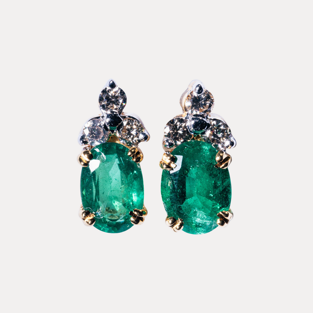 Emerald & Diamond Earrings with 18kt Gold